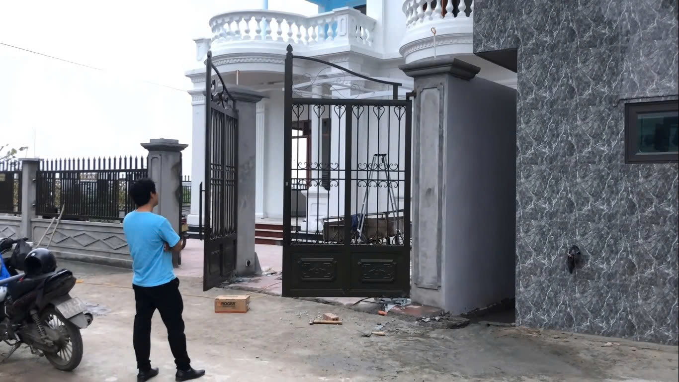 e7cf3550 5385 4fa6 a772 5dacde8113e6